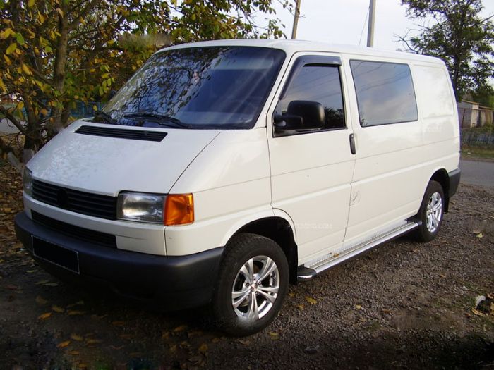 Боковые пороги KB002 d60мм (2 шт, нерж) для Volkswagen T4 Caravelle/Multivan