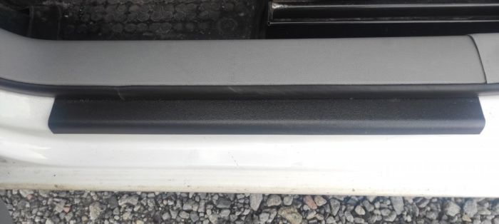 Накладки на дверные пороги (ABS-пластик) 3 шт, Мат для Volkswagen Caddy 2010-2015 гг