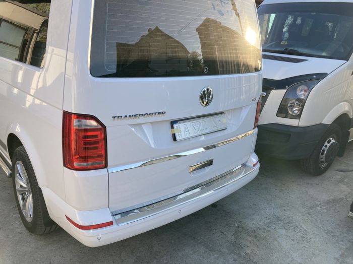 Планка под номером (нерж) Carmos - Турецкая сталь для Volkswagen T6 2015-2024,