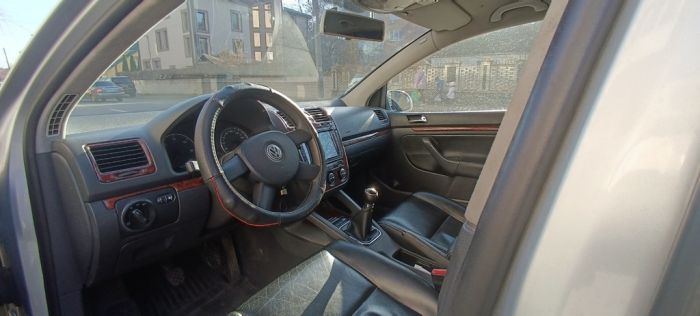 Накладки на панель Дерево для Volkswagen Jetta 2006-2011 гг