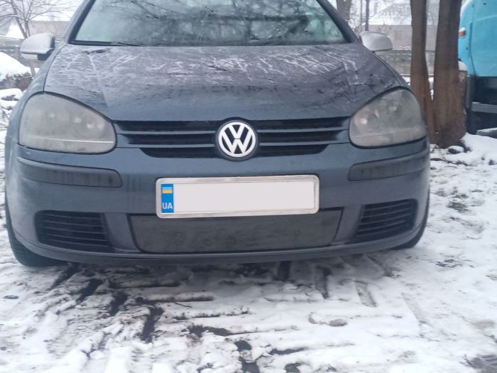 Зимняя накладка на решетку (HB) Глянцевая для Volkswagen Golf 5