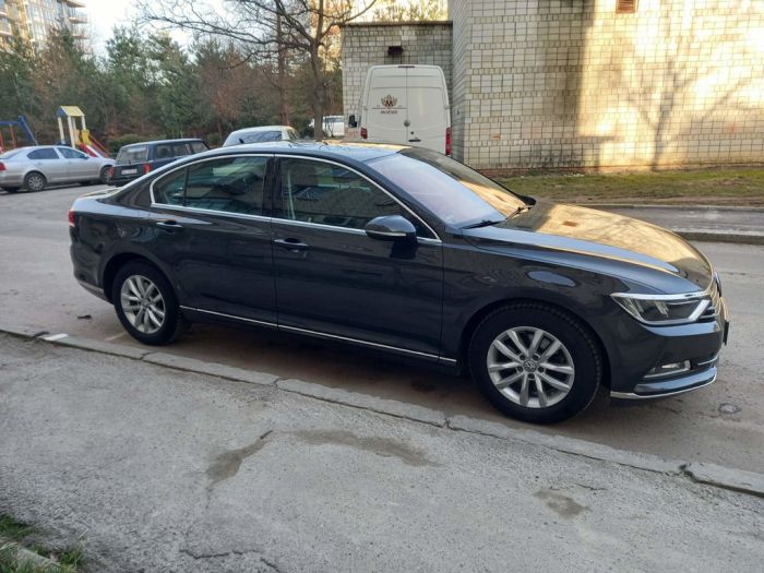 Молдинг дверной SD/SW (8 шт, нерж) Carmos - Турецкая сталь для Volkswagen Passat B8 2015-2024 гг