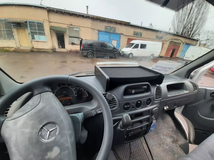 Полка на панель (2000-2006, тип-1) CDI для Mercedes Sprinter