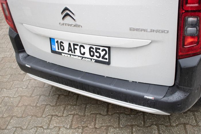 Накладка на задний бампер (ABS) для Peugeot Partner/Rifter 2019-2024 гг