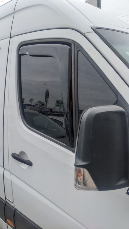 Ветровики вставные (2 шт, HIC) для Volkswagen Crafter 2006-2017 гг