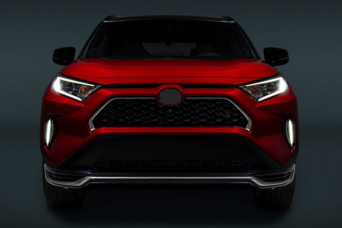 Накладки на решетку (2 шт) для Toyota Rav 4 2019-2024