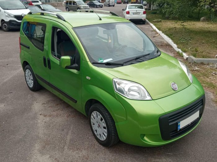 Рейлинги ХРОМ Пластиковые ножки для Peugeot Bipper 2008-2024 гг