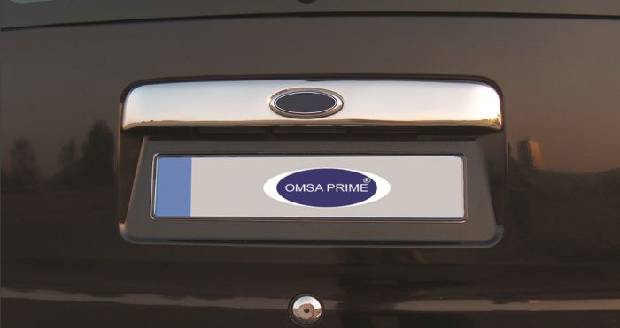 Хром планка над номером (установка на родную, с местом под логотип, нерж) Carmos - Турецкая сталь для Ford Connect 2002-2006 гг