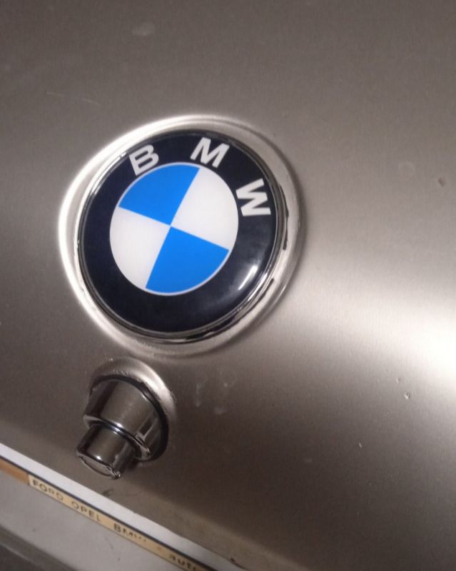 Эмблема БМВ, Турция (d82мм) для BMW 3 серия E-30 1982-1994 гг