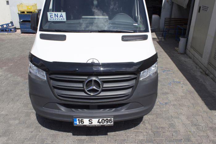 Дефлектор капота (EuroCap) для Mercedes Sprinter 2018-2024 гг