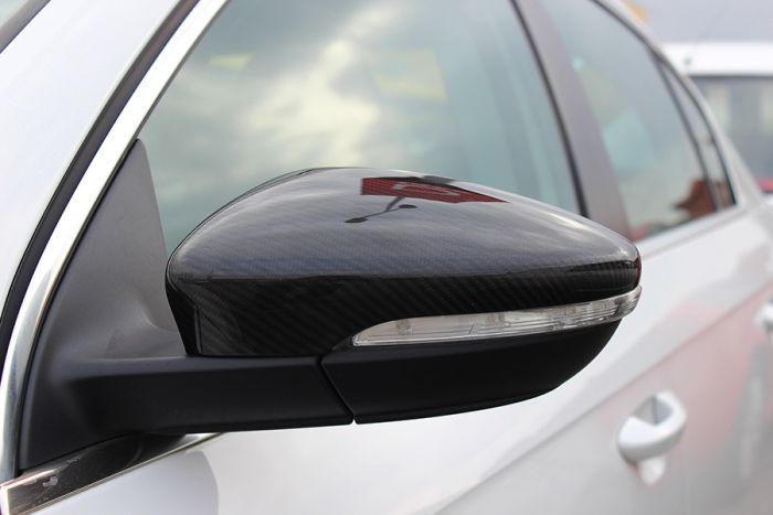 Накладки на зеркала (2 шт, натуральный карбон) для Volkswagen EOS 2011-2024 гг