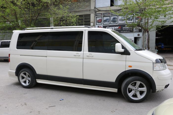 Комплект молдингов и арок (11 деталей) 1 дверь, Короткая база для Volkswagen T5 Caravelle 2004-2010 гг