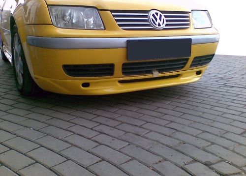 Передняя нижняя юбка (под покраску) для Volkswagen Bora 1998-2004 гг