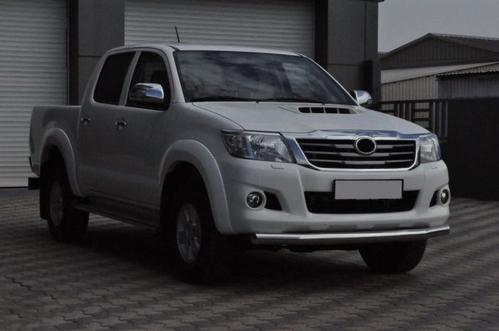 Передняя защита ST008 (нерж.) для Toyota Hilux 2006-2015 гг