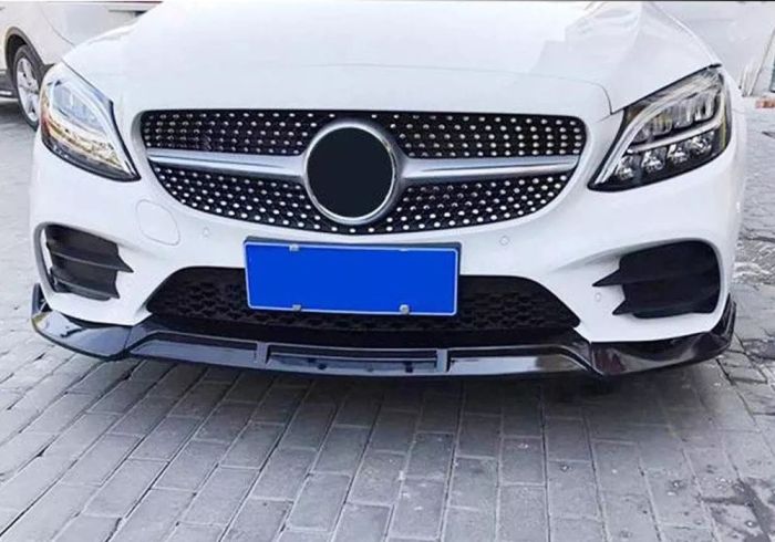 Передняя лип юбка V2 1234 Upgrade (черная, 2018-2021) для Mercedes C-сlass W205