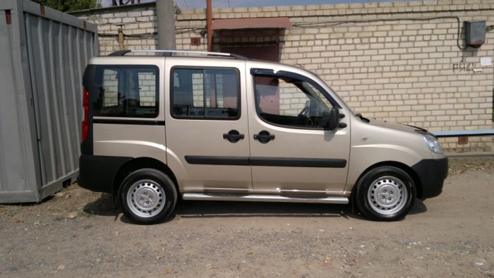 Рейлинги Хром Макси база, пластиковые ножки для Fiat Doblo I 2005-2010 гг