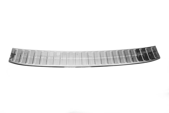 Накладка на задний бампер (Carmos) для Citroen C-4 Picasso 2013-2024 гг