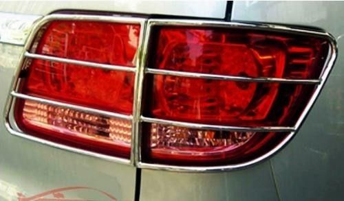 Защита задних фонарей (нерж) для Toyota Fortuner 2006-2015 гг