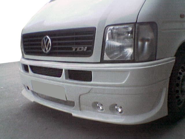Передний бампер 4 фары (под покраску) для Volkswagen LT 1998-2024 гг