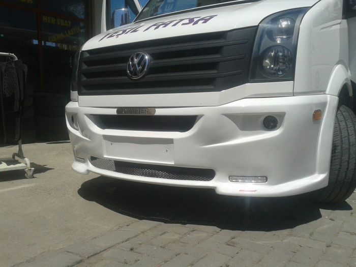 Передний бампер 2012-2024 (LED, под покраску) для Volkswagen Crafter