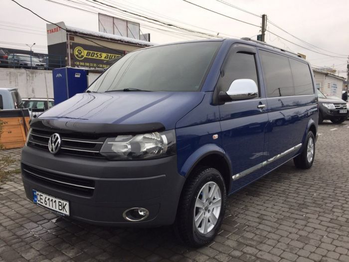 Накладка на решетку бампера (нерж) Carmos - турецкая сталь для Volkswagen T5 2010-2015 гг