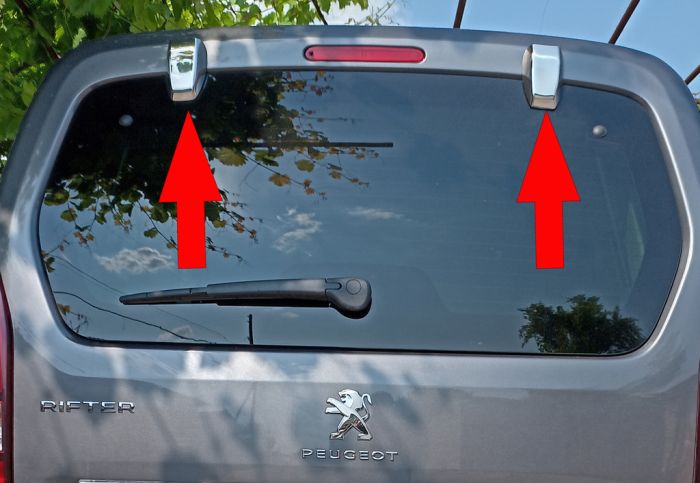 Крышки на петле задней двери (2 шт, нерж) для Opel Combo 2019-2024 гг