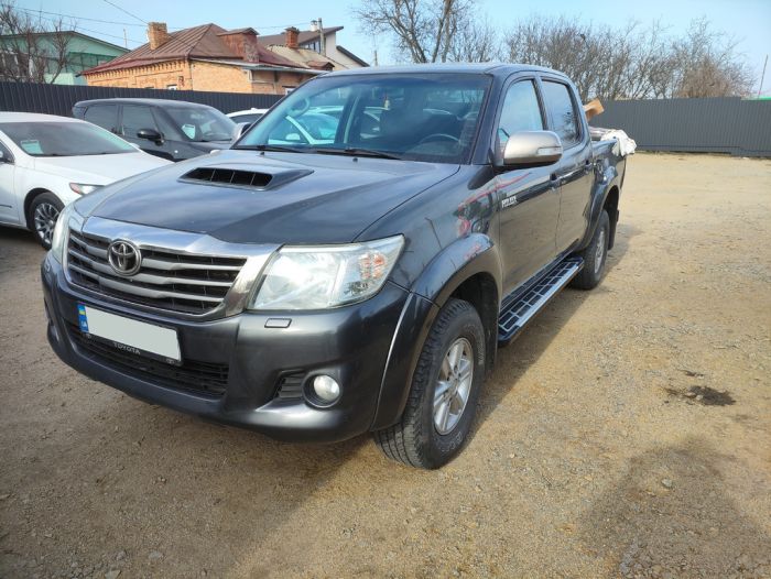 Боковые пороги Sunrise (2 шт., алюминий) для Toyota Hilux 2006-2015 гг