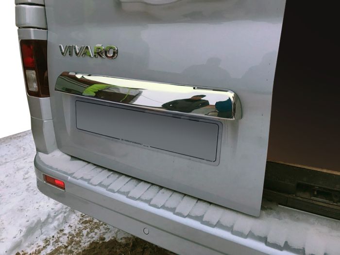 Планка над номером (нерж) OmsaLine - Итальянская нержавейка для Opel Vivaro 2015-2019 гг