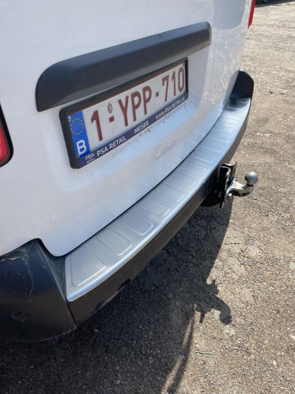Накладка на задний бампер OmsaLine (нерж) Короткая/Средняя базы для Opel Vivaro 2019-2024 гг