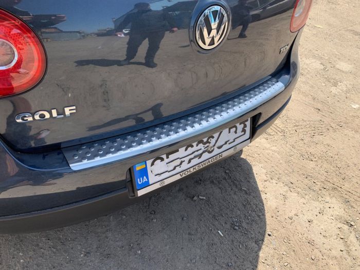 Накладки на задний бампер OmsaLine (нерж.) HB, мат для Volkswagen Golf 5