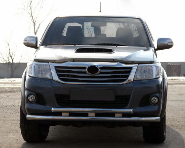 Передняя защита ST014 (нерж.) для Toyota Hilux 2006-2015 гг