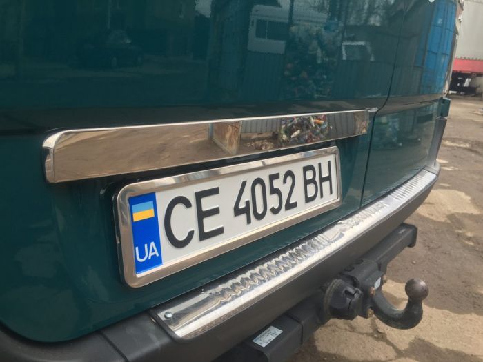 Накладка над номером (нерж.) Carmos - Турецкая сталь для Volkswagen Crafter 2006-2017 гг