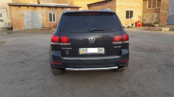 Задняя защита AK002 (2 шт., нерж) для Volkswagen Touareg 2002-2010 гг