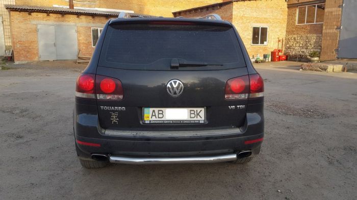 Задняя защита AK002 (2 шт., нерж) для Volkswagen Touareg 2002-2010 гг