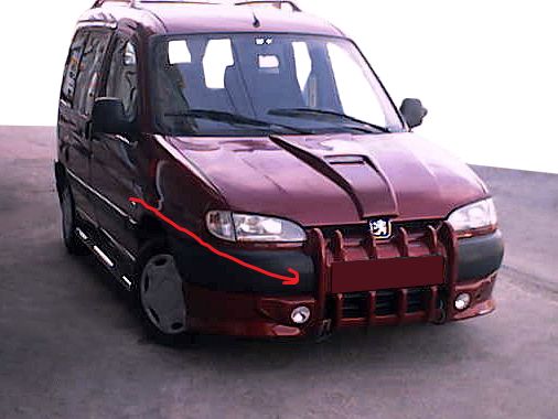 Накладка на передний бампер Клыки (под покраску) для Citroen Berlingo 1996-2008 гг