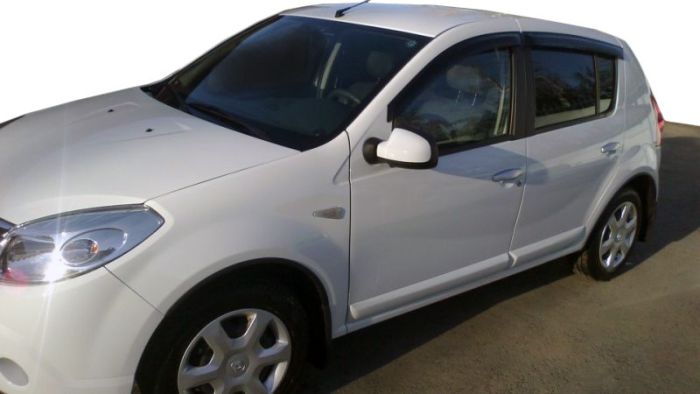 Ветровики (4 шт, HIC) для Dacia Sandero 2007-2013 гг