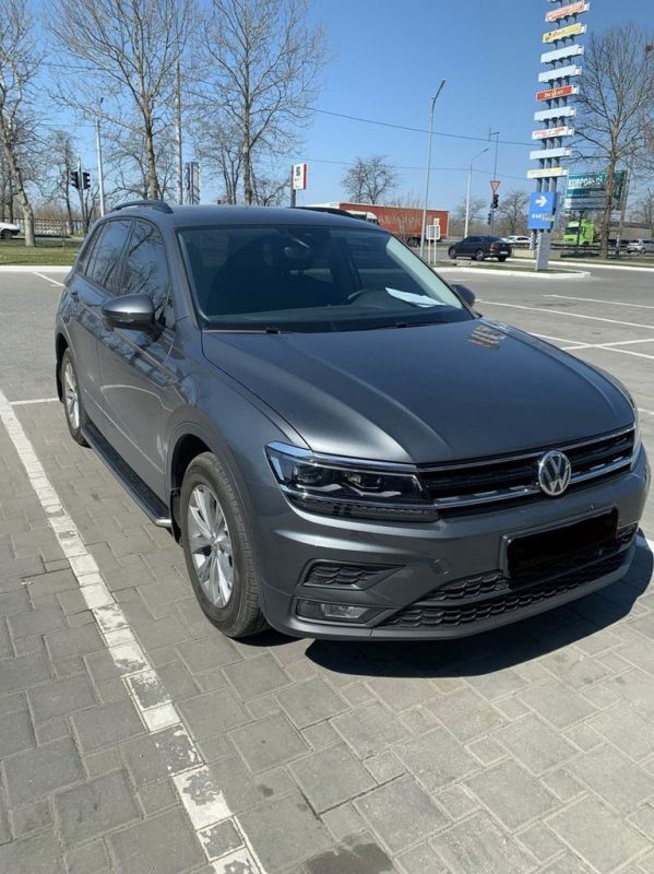 Боковые пороги ОЕМ для обычного (2 шт, алюм) для Volkswagen Tiguan 2016-2024