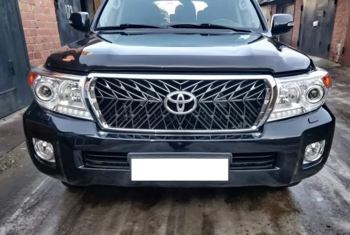 Решетка 2012-2016 (TRD) для Toyota Land Cruiser 200