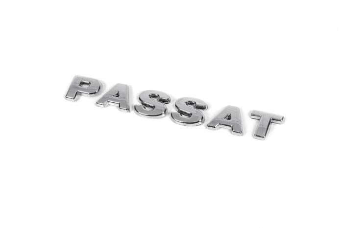 Надпись Passat для Volkswagen Passat B6 2006-2012 гг