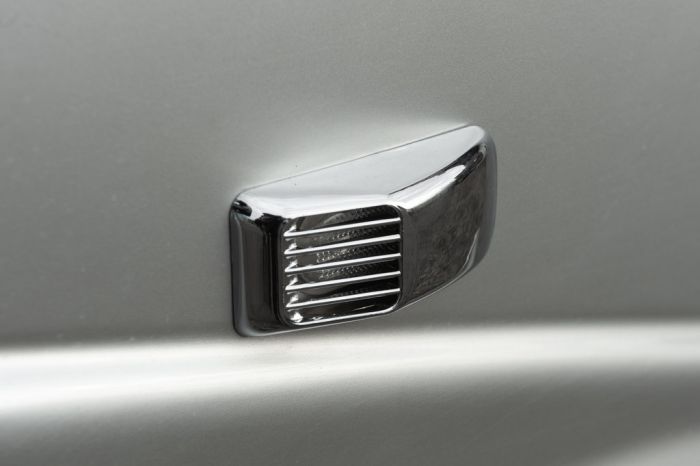 Решетка на повторитель `Прямоугольник` (2 шт, ABS) для Mitsubishi Pajero Sport 2008-2015 гг