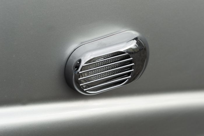 Решетка на повторитель `Овал` (2 шт, ABS) для Kia Sportage 2010-2015 гг