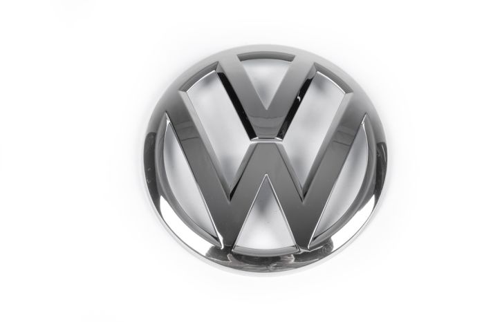 Задняя эмблема (верхняя часть, оригинал) для Volkswagen Tiguan 2016-2024